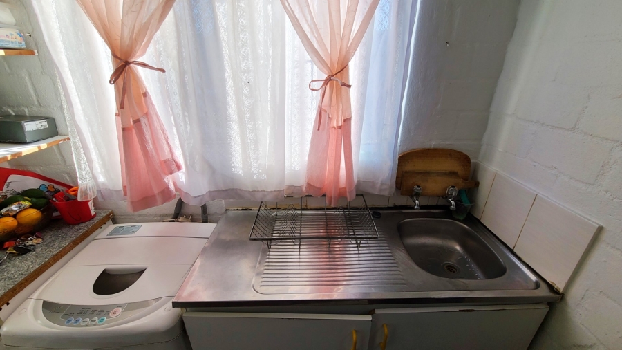 2 Bedroom Property for Sale in Silversands Western Cape